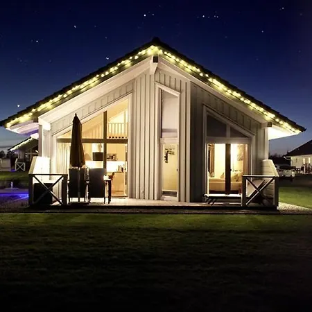 Luxuswellnesshaus Seeigel Feriehus Bliesdorf